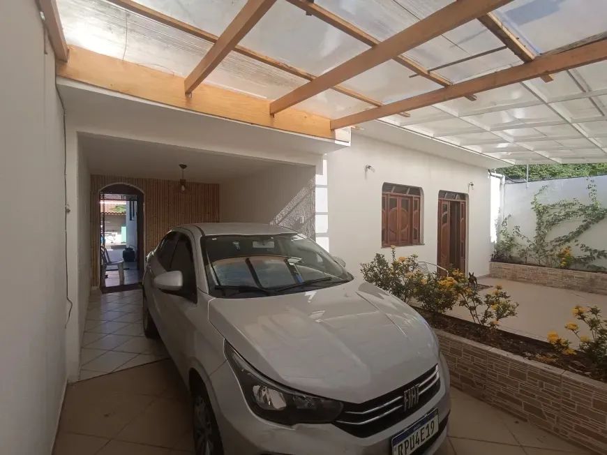 W| CASA A VENDA NO PARQUE VITÓRIA