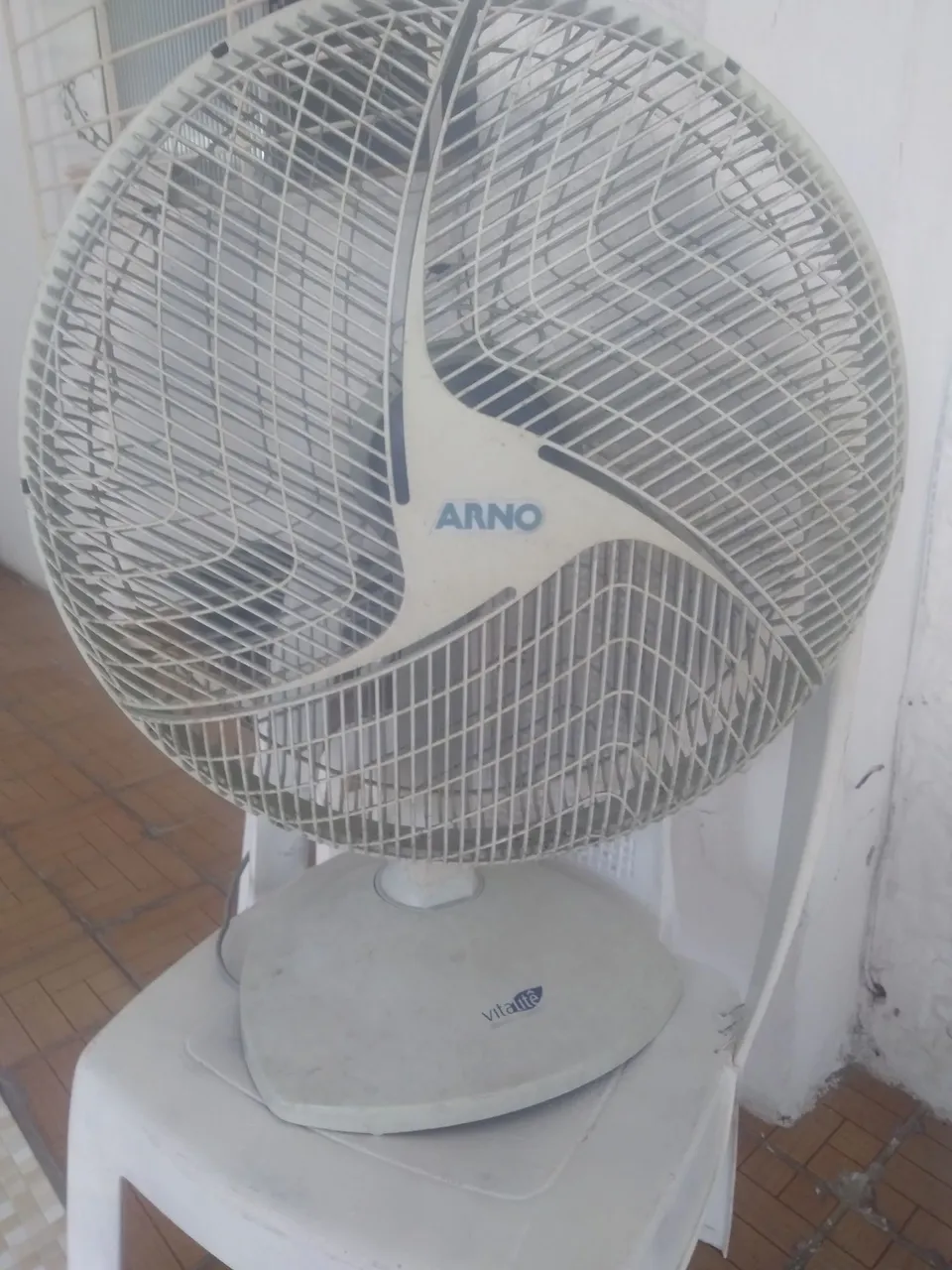 Ventilador Arno Vitalite 30cm
