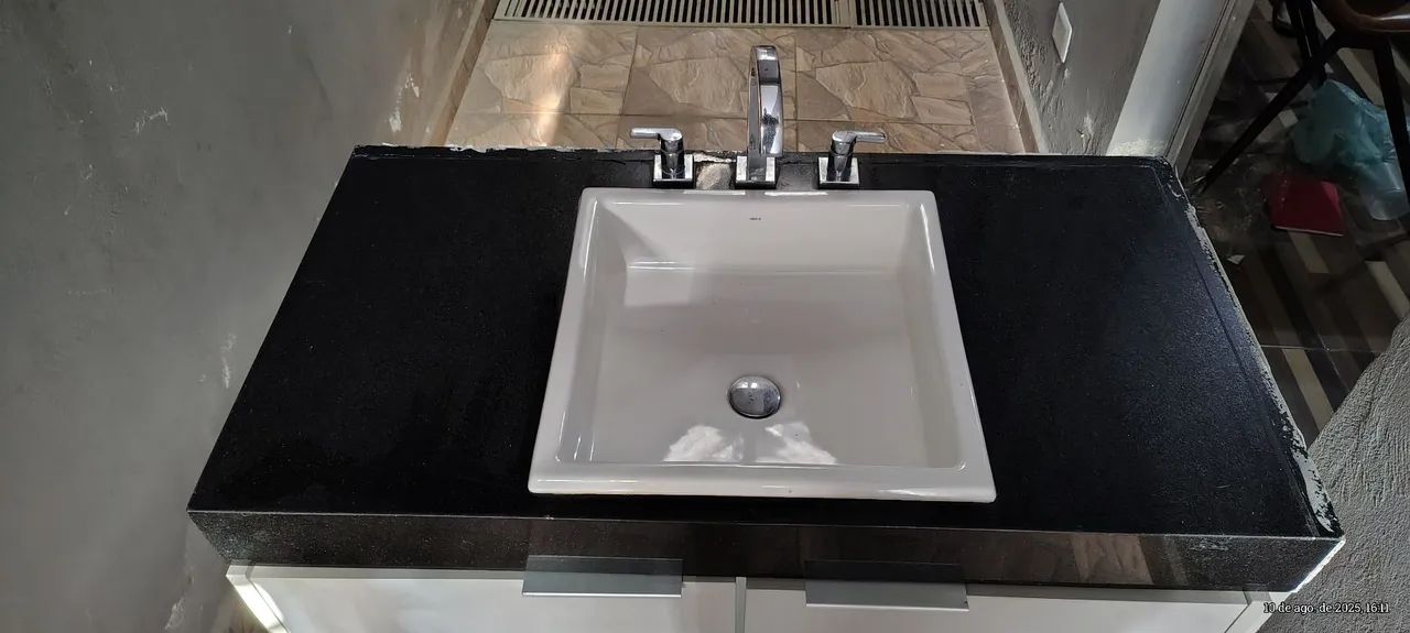 Cuba com Armário para Banheiro/Lavabo tenho 3 pias. - Foto 4