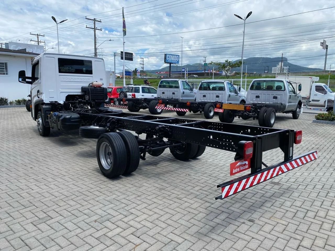 VW Volkswagen Delivery 9 170 Prime Apenas 32.000 Km Completa 2022 - Foto 6