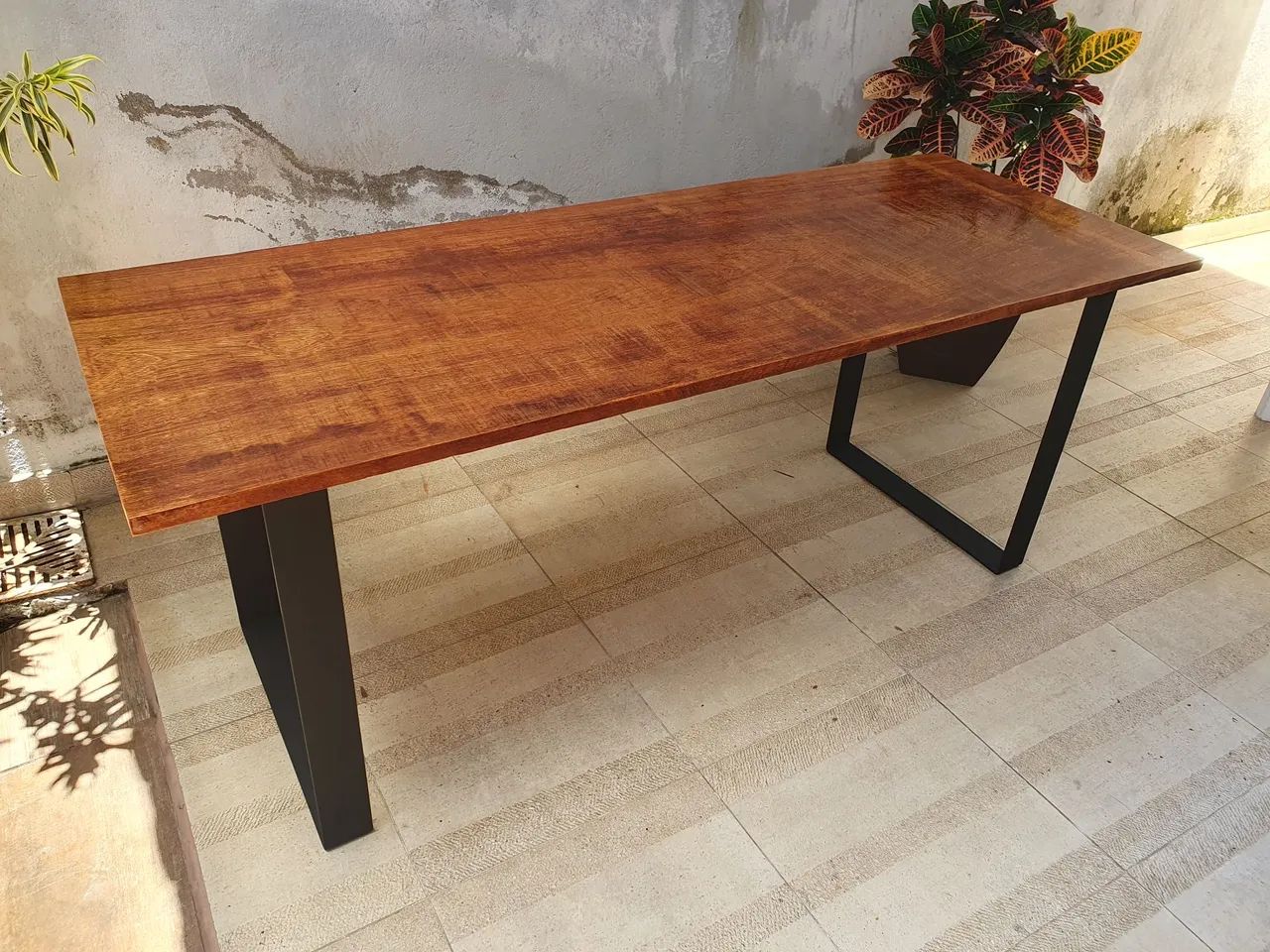 Mesa em Madeira maciça e Metal  - Foto 5