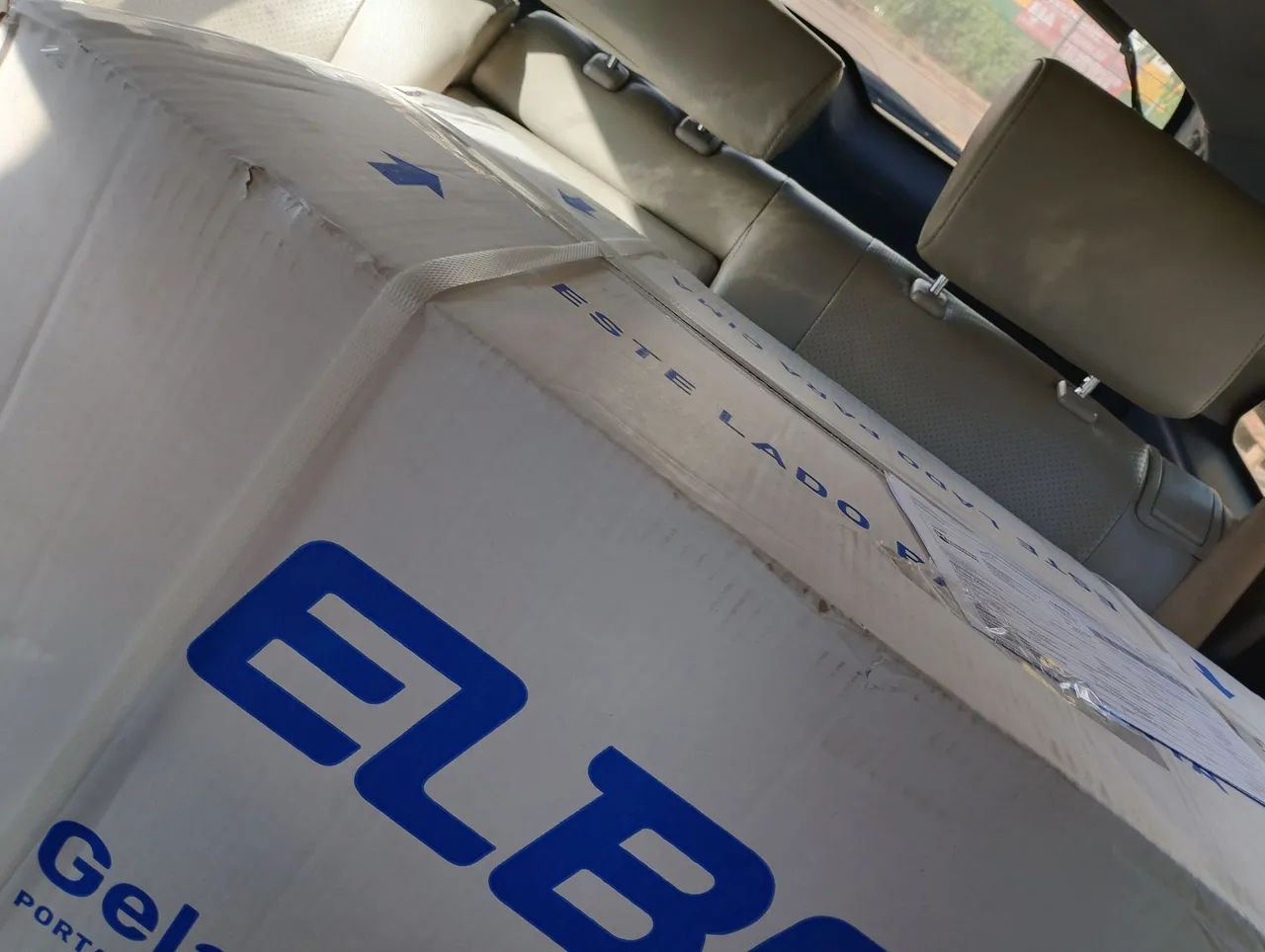 Geladeira Portátil Elber Day2day 50lts 12v/24v C/ Bluetooth - Foto 2