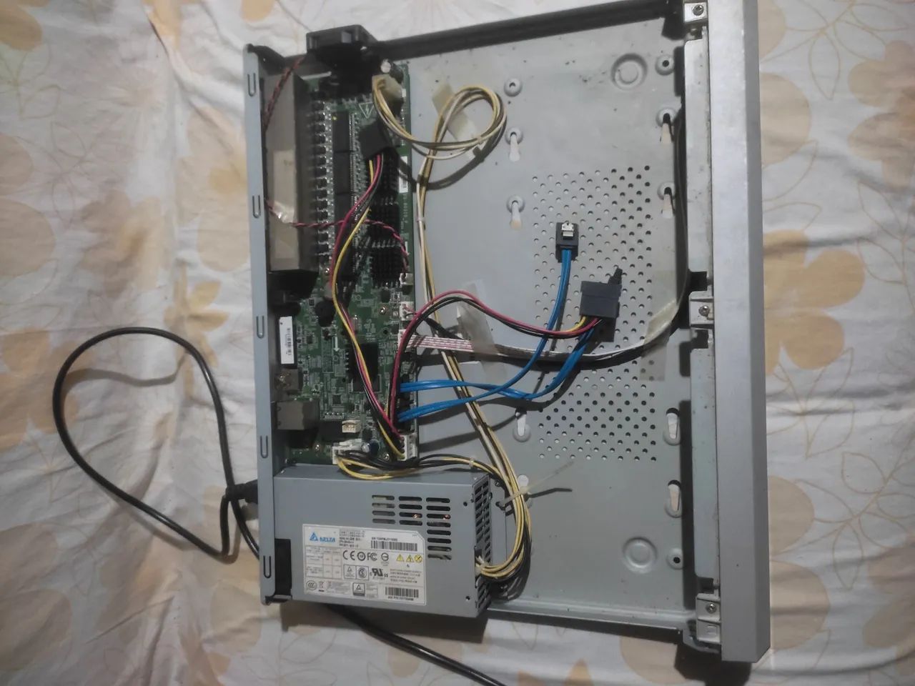 Sistema de Vigilância Hikvision Embedded NVR - Foto 5