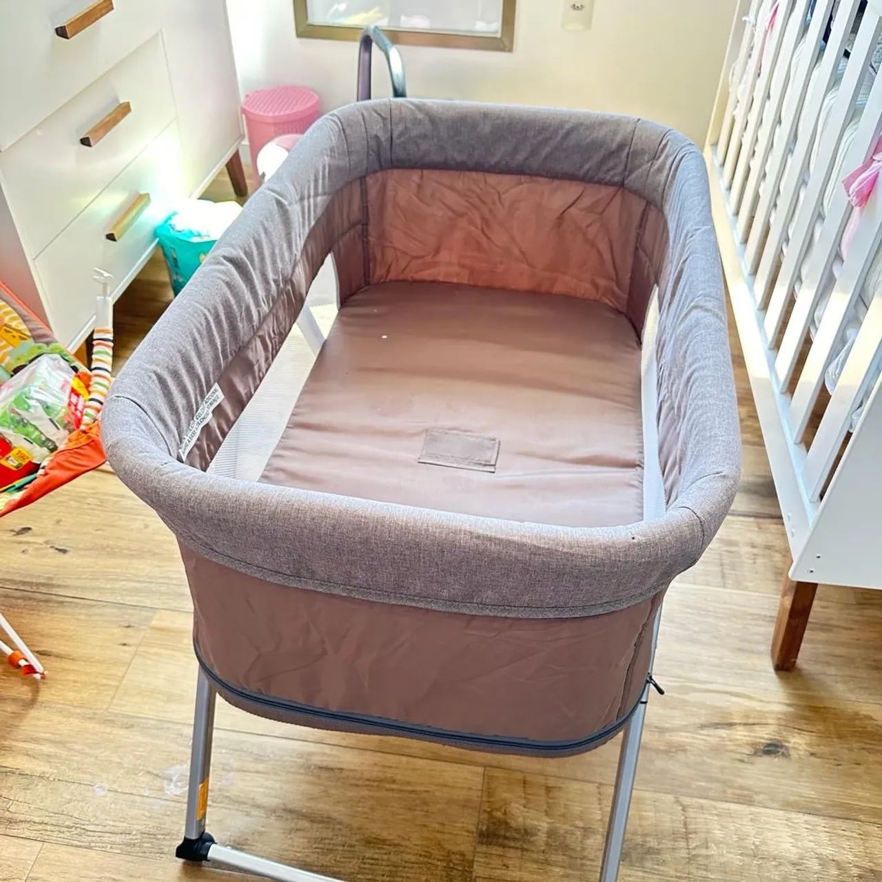 Berço Portátil para Bebê - Novo