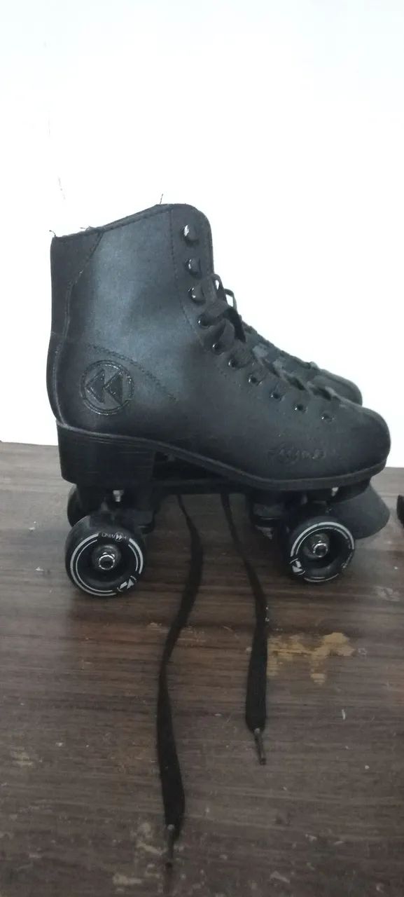roller skates64299427722115120