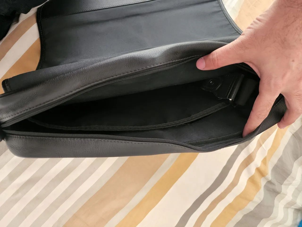 Pasta Masculina em Couro Natural - Foto 3