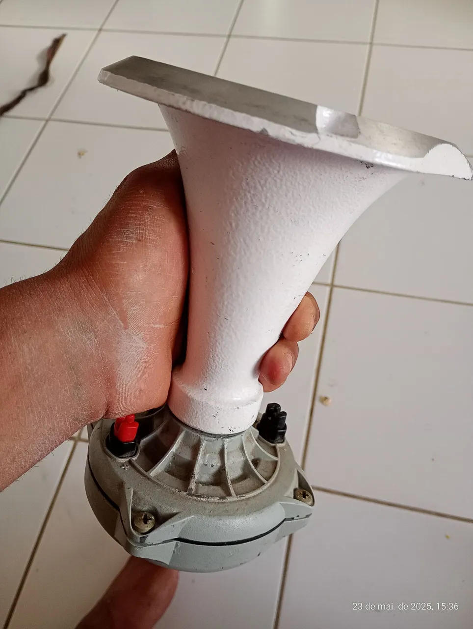Corneta D250X