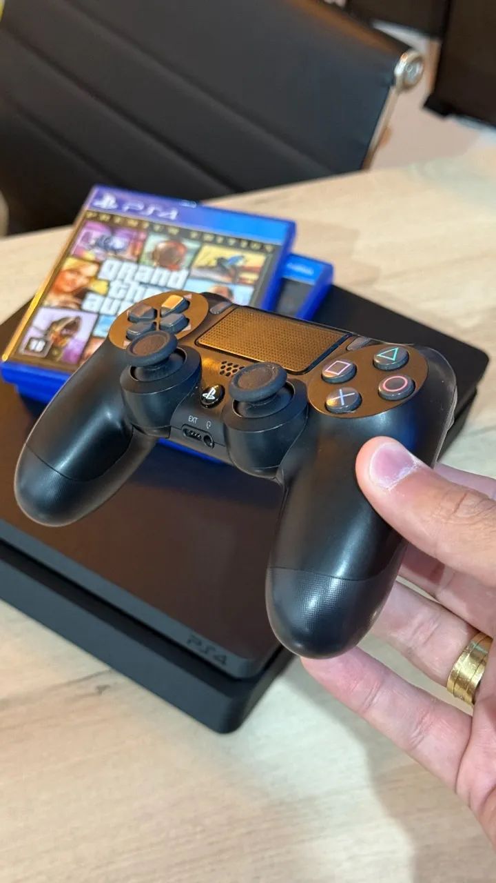 PlayStation 4 Slim 500GB - Loja física! Com controle e 2 jogos! Com 3 meses de garantia! - Foto 4