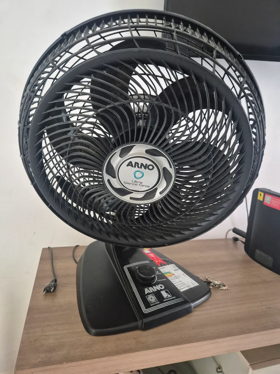 Ventilador Arno Ultra Silence Force com defeito
