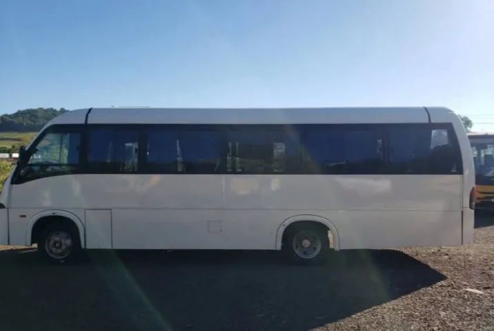 Micro-Ônibus Agrale 2010 - Foto 7