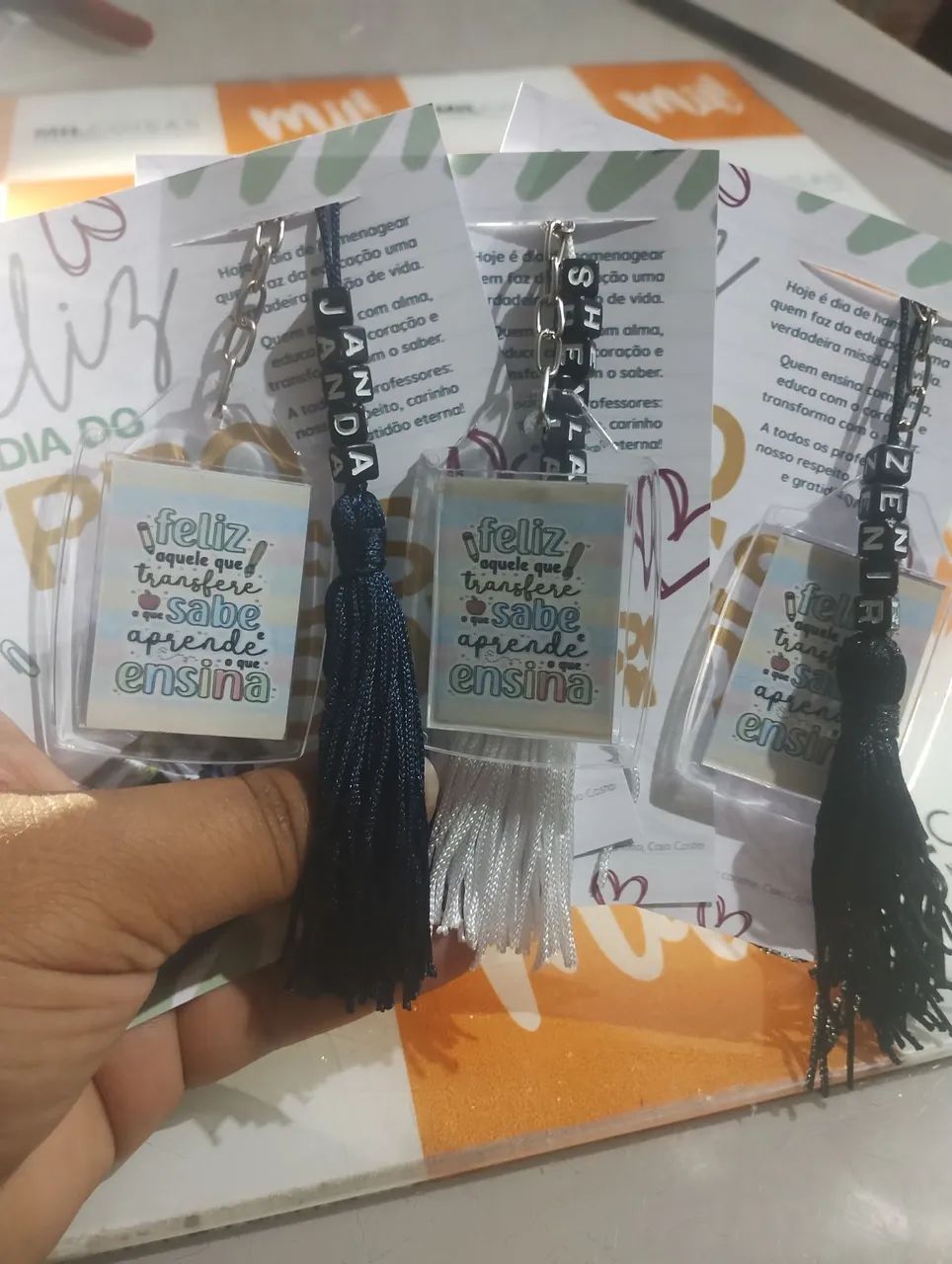 Customized64751037954178121