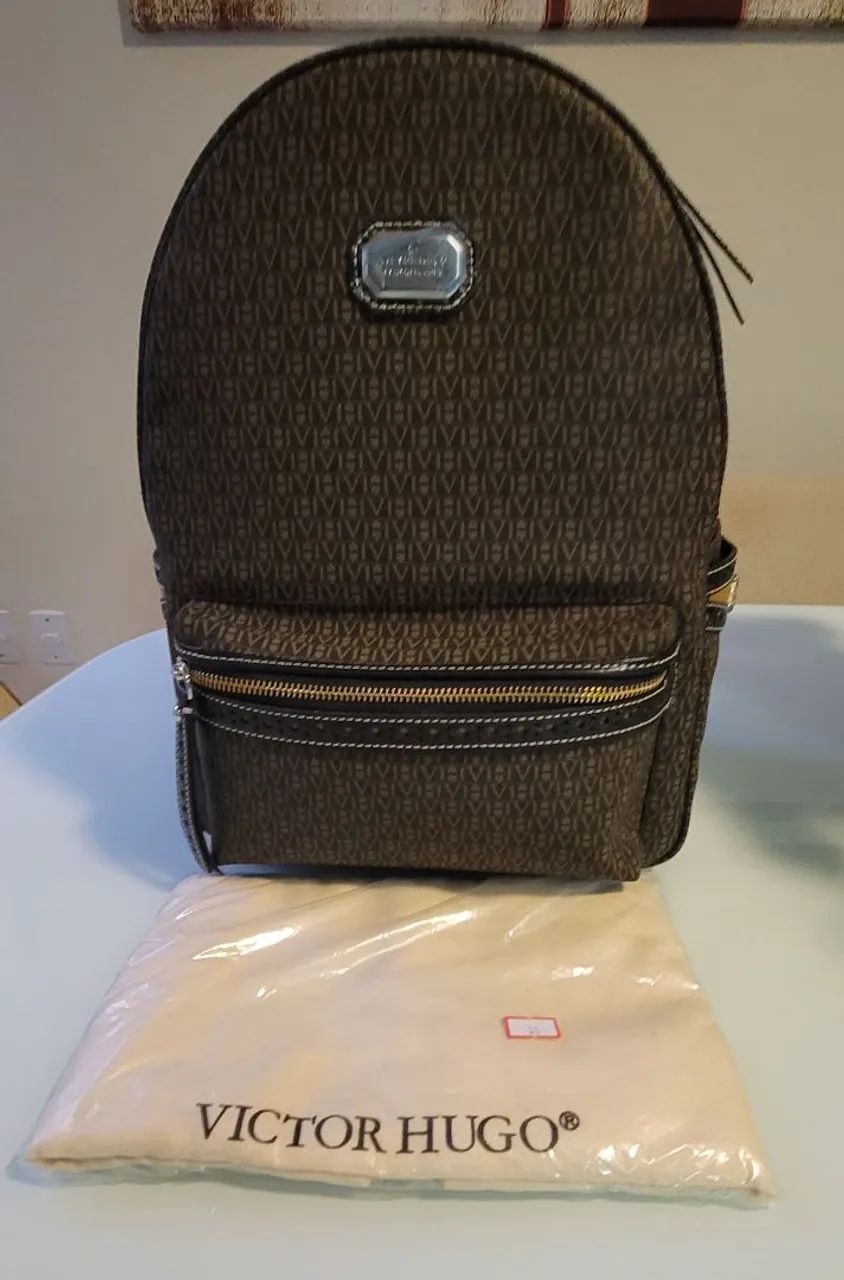 Mochila Victor Hugo Original Nova 