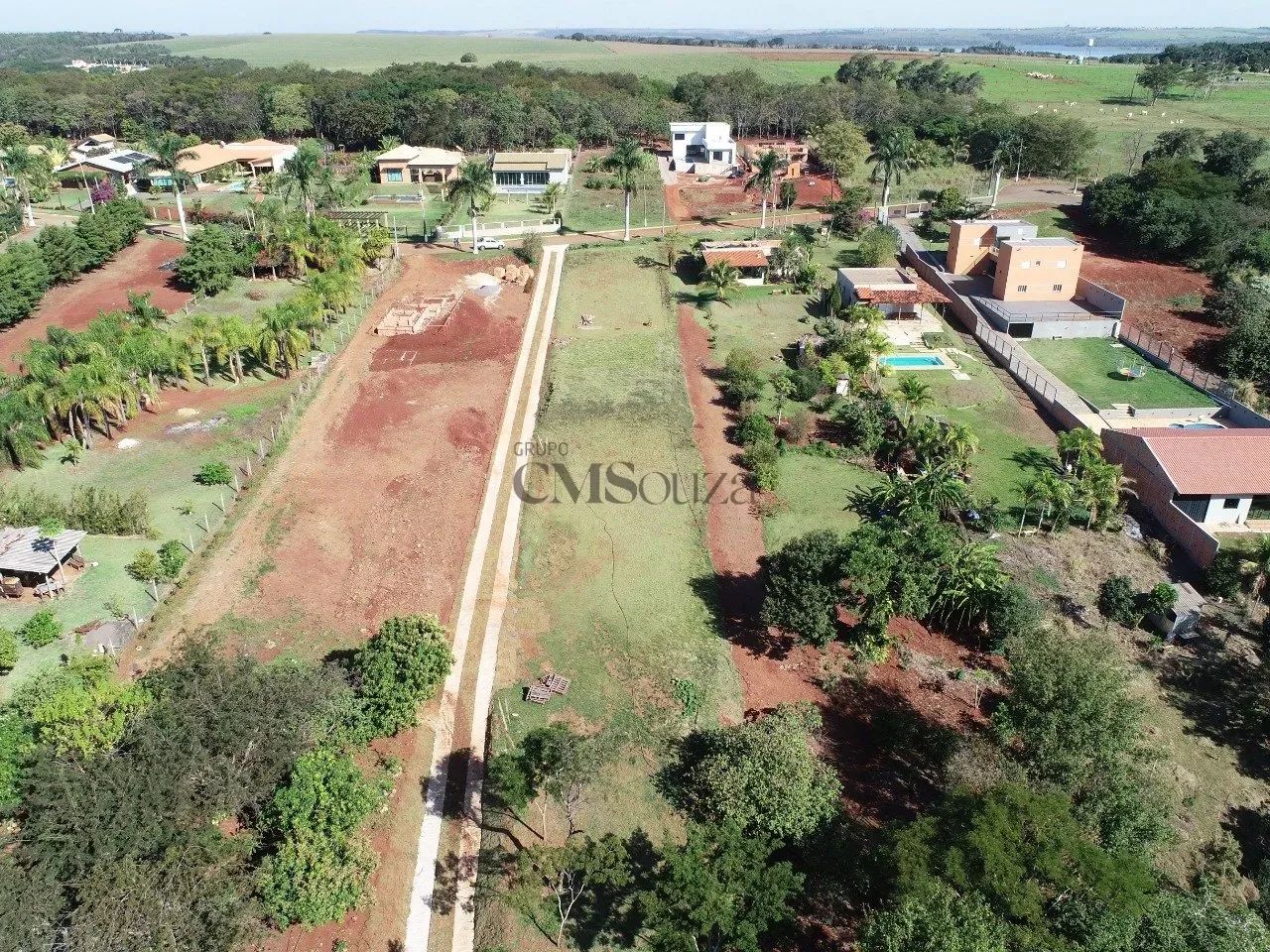 Terreno em Condomínio com 3841m² à Venda - Foto 3