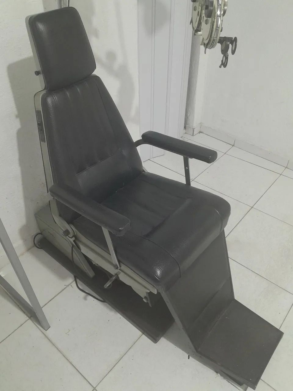 Cadeira no estado 2.000,00