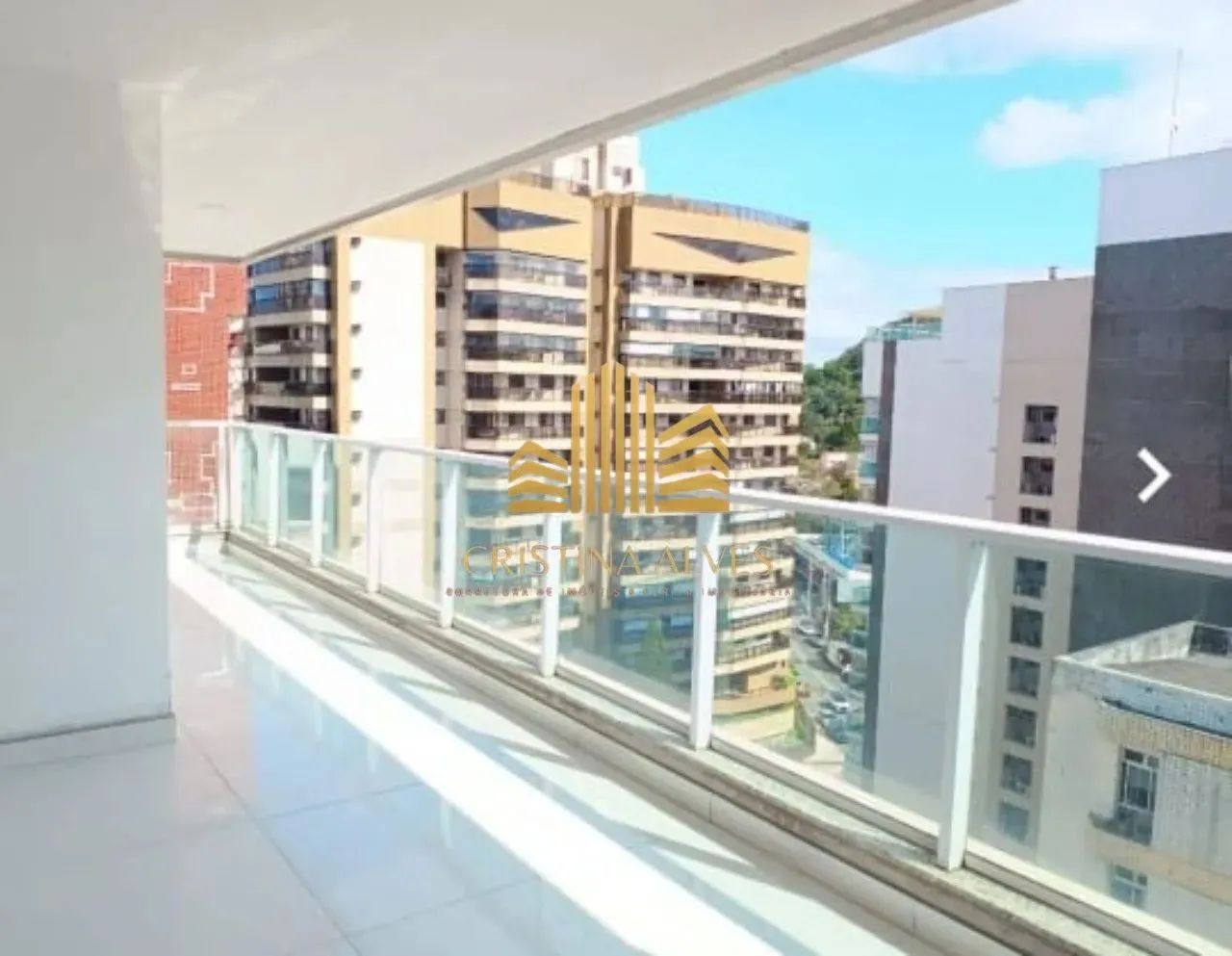 Apartamento para locação na Praia da Costa: 3 quartos, 1 suíte, 2 banheiros, 2 vagas de ga - Foto 3