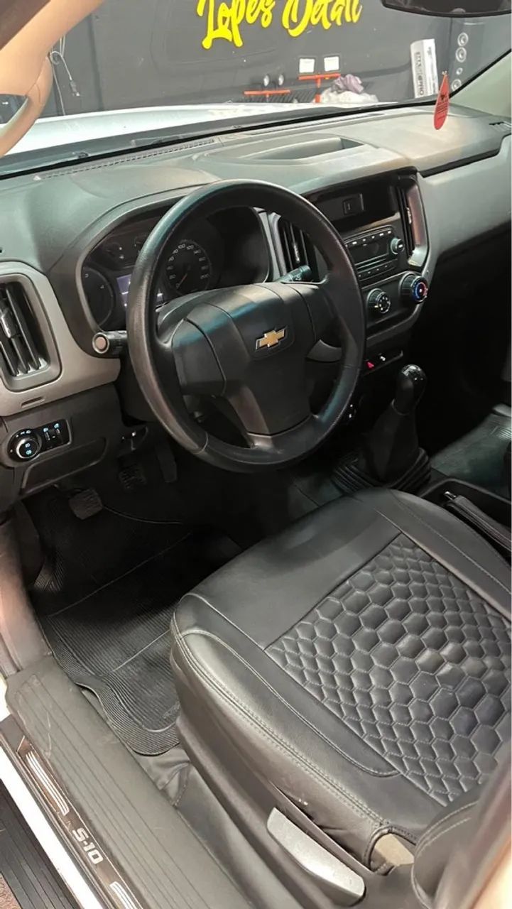 S10 LS CD 2.8 TURBO DIESEL 4x4 2019 - Foto 5