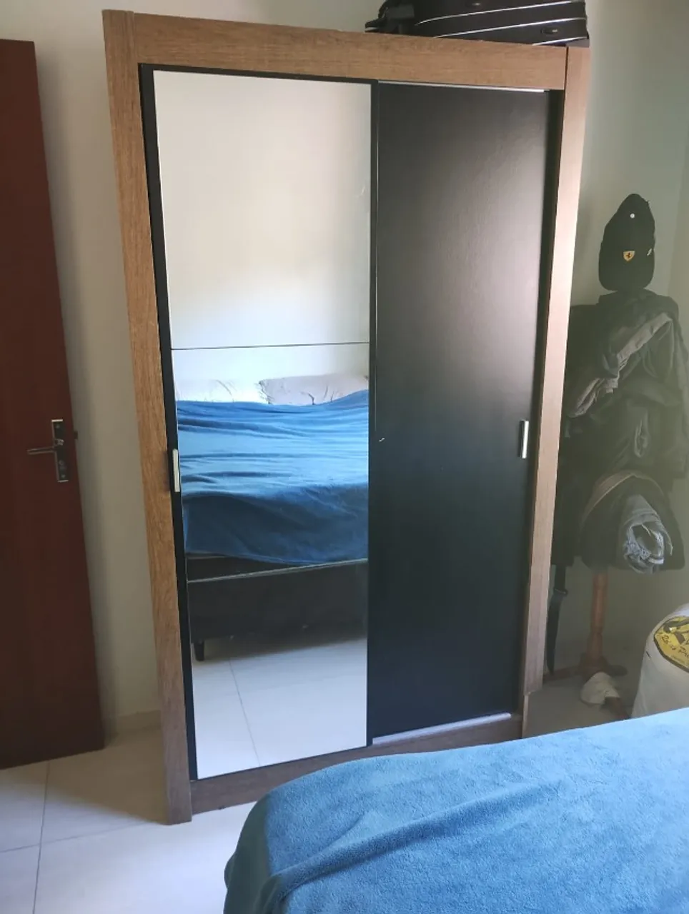 Guarda-roupa 2 portas com espelho