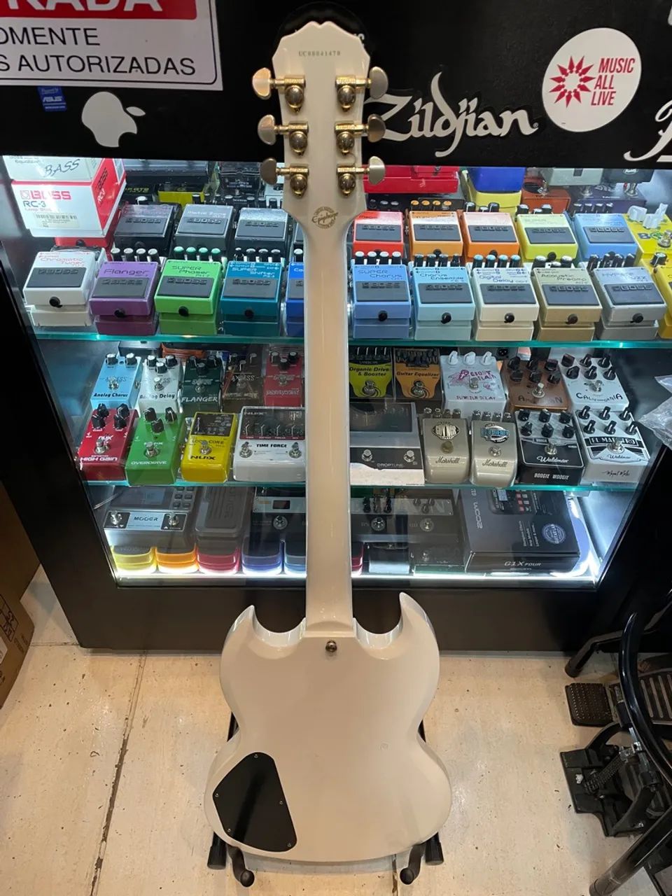 Epiphone SG Custom Maestro Vibrola - Instrumentos musicais