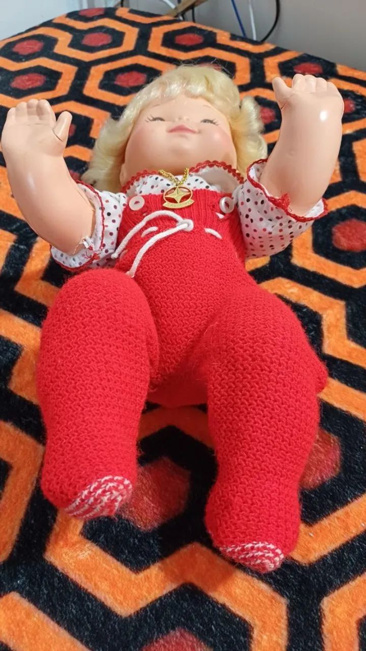 Boneca Bebe Gatinhando Estrela funcionando com caixa - Foto 5