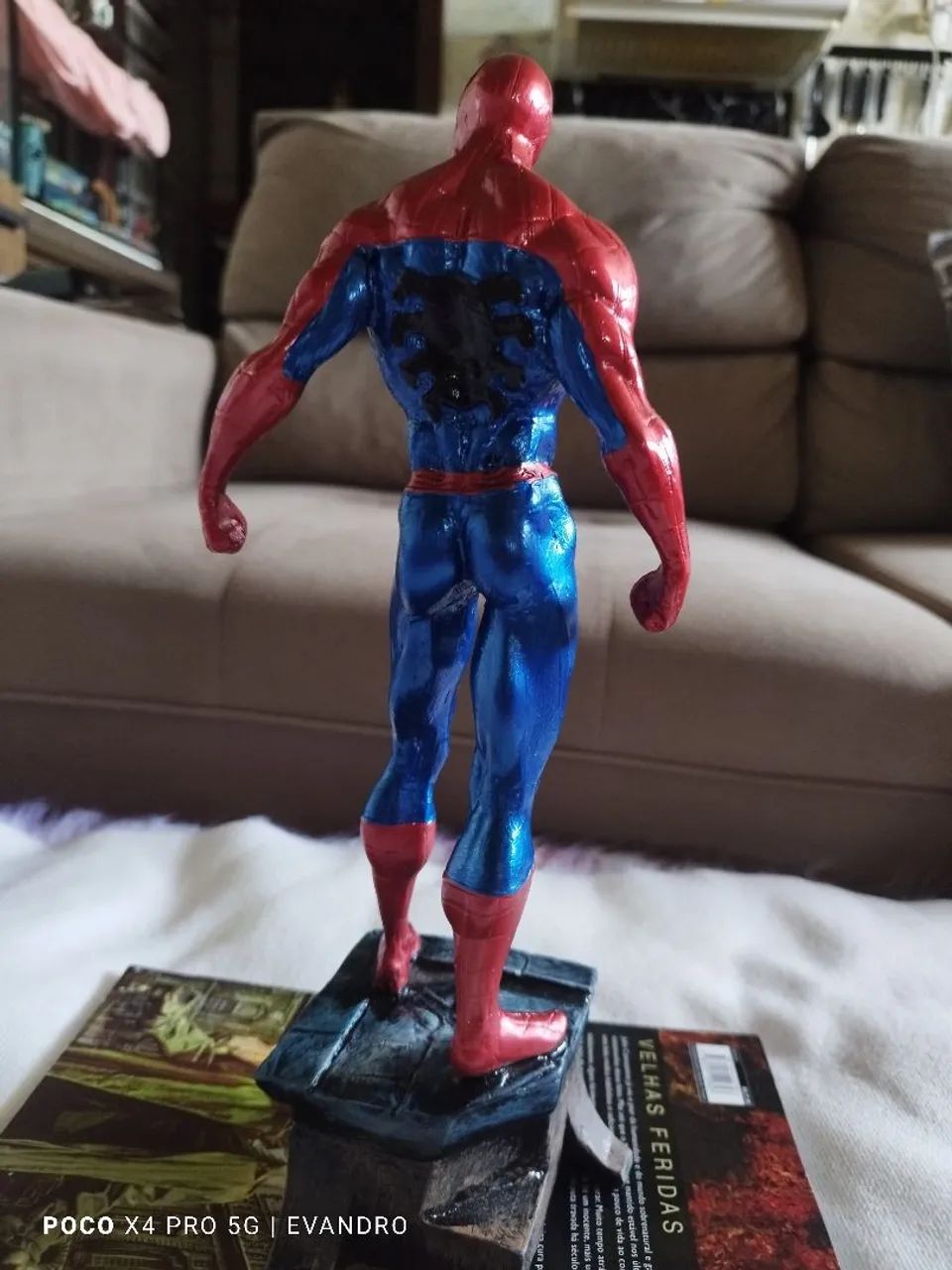 Estátua Homem-Aranha. - Foto 3