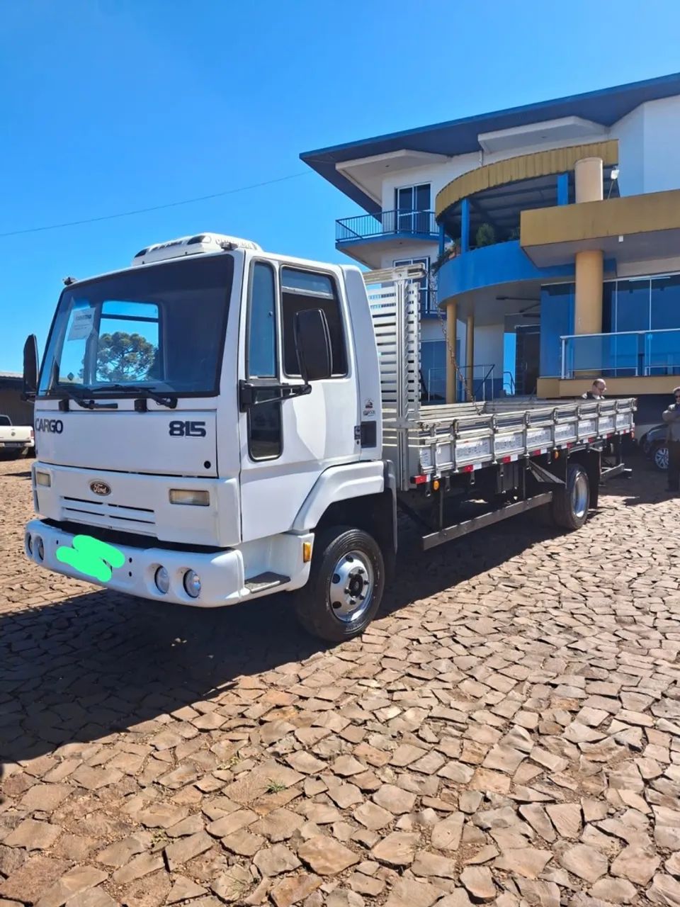 Ford Cargo 815 Carroceria