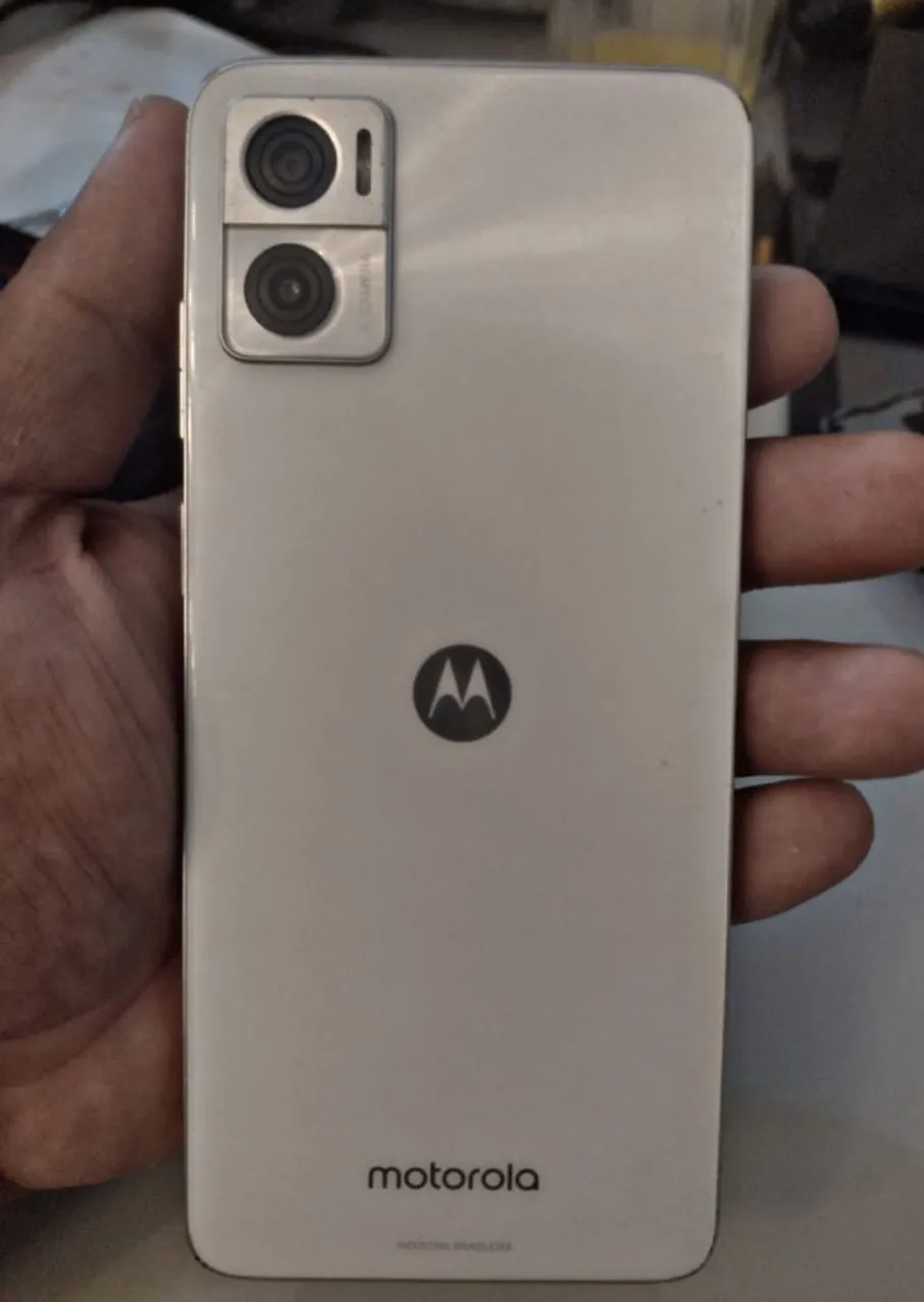 Moto E22