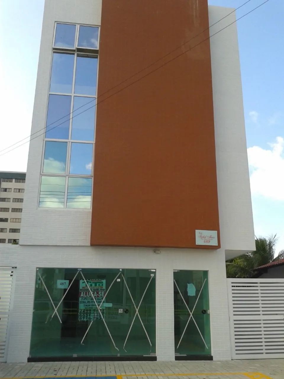 Excelente Apartamento térreo, AV. Silvio Almeida, 487, Expedicionários, com 02 quartos!