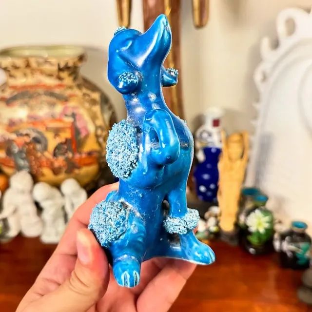 Charmoso bibelô Poodle em porcelana. - Foto 5