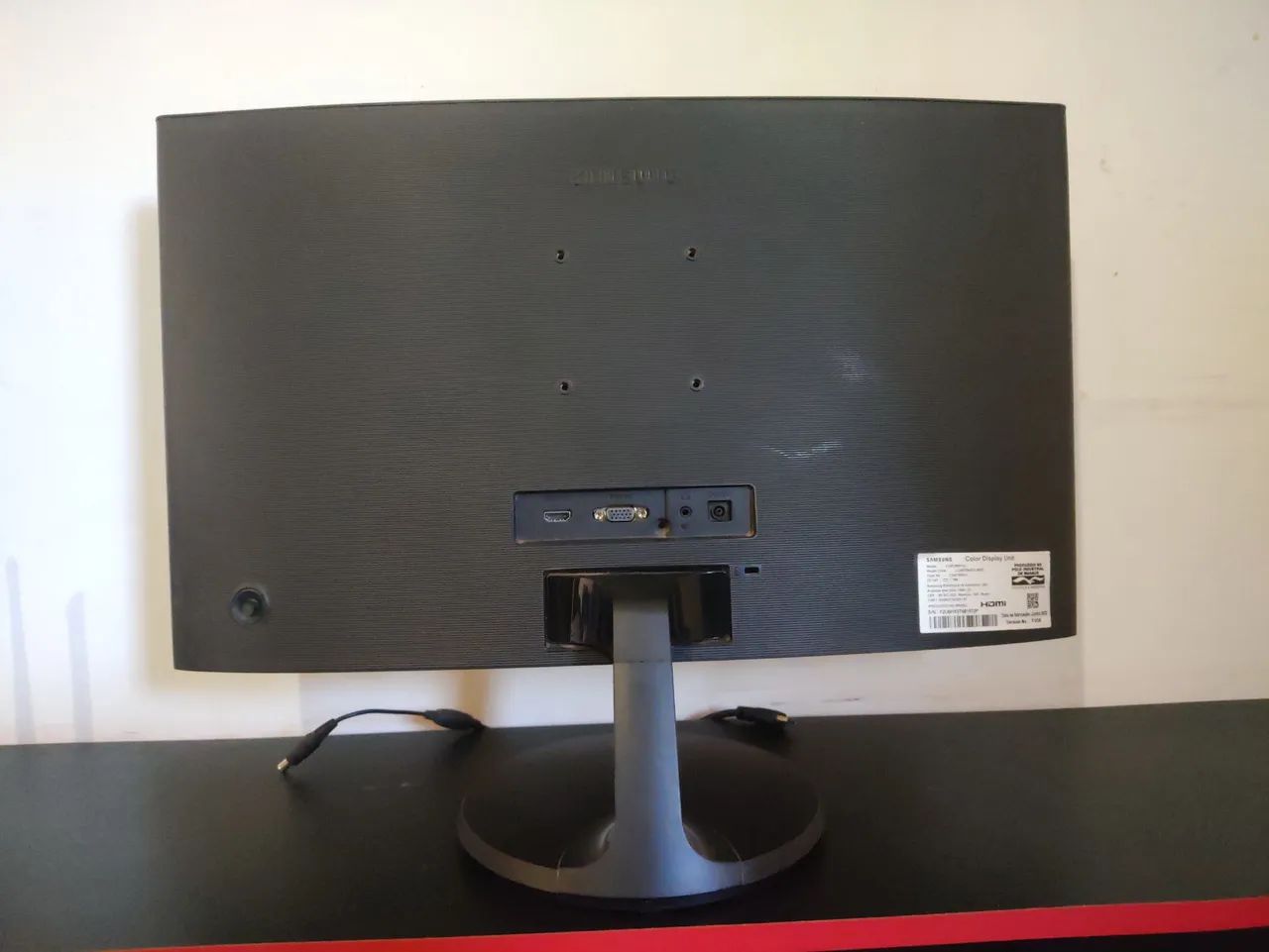 Monitor Samsung Curvo 24 polegadas Full HD 72hz - Modelo C24F390, ótimo estado! - Foto 3