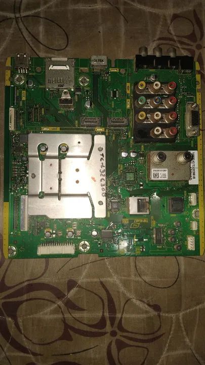 Placa Principal Tv Panasonic modelo TC-L32C30B