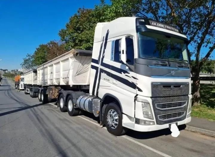 Caminhão Volvo FH 540 ano 2015 Globetrotter caçamba  - Foto 6