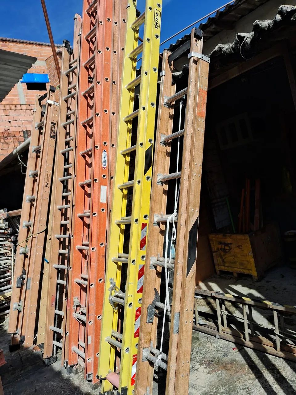Escadas profissionais para comércio - Foto 2