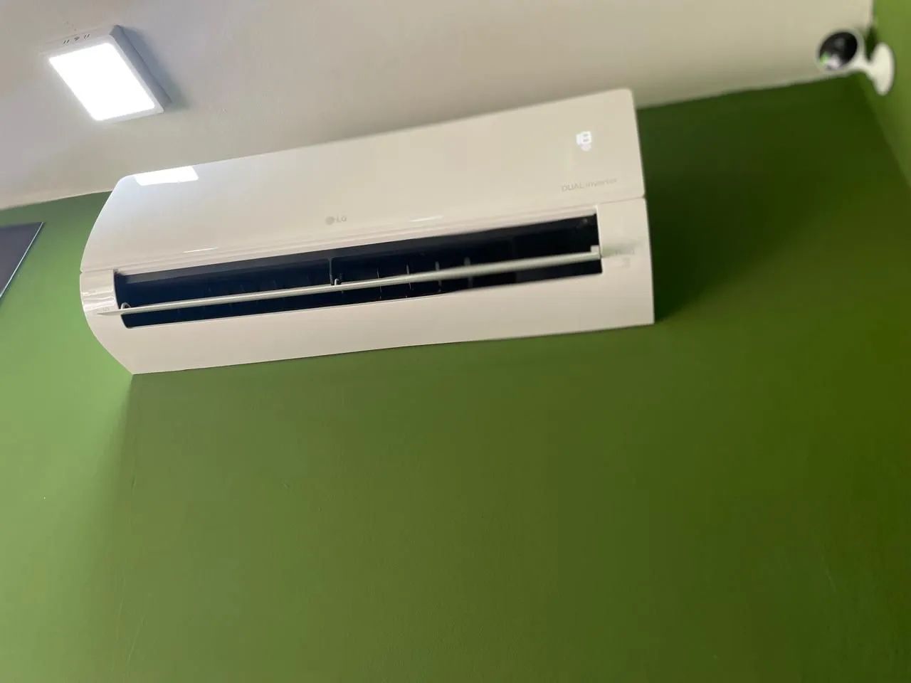 LG 12.000BTU Split Dual Inverter 