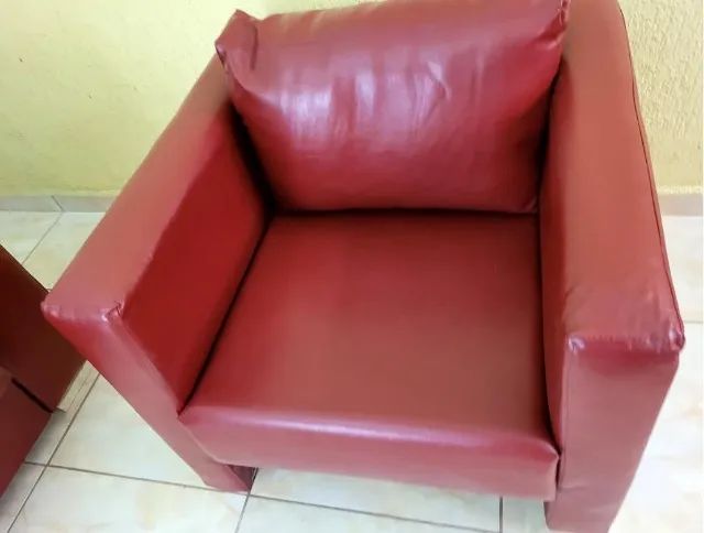 SOFÁ - JOGO de SALA COM  3 PEÇAS - Foto 3