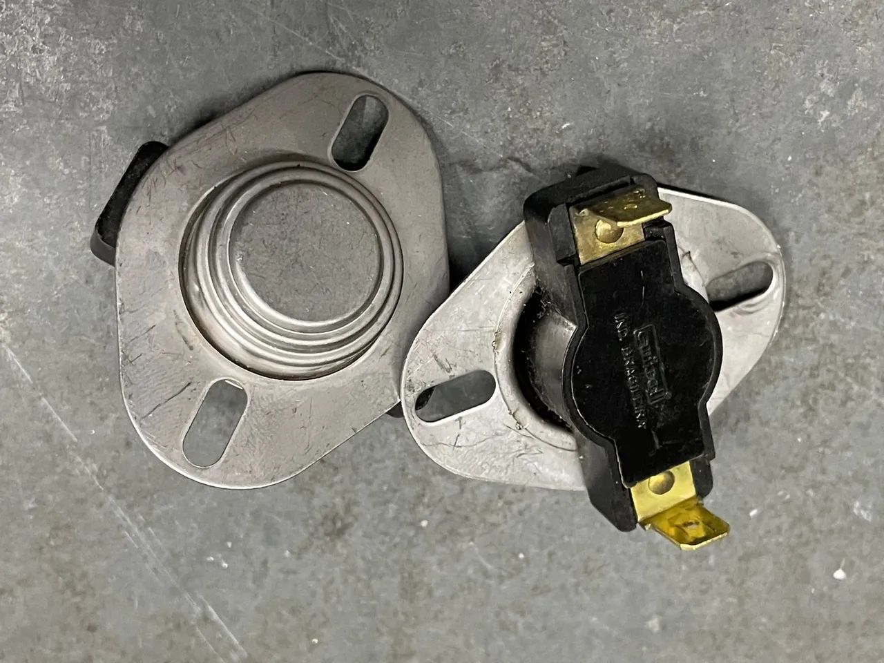 Termostato segurança Emicol 66-60 250V para boiler - Foto 3