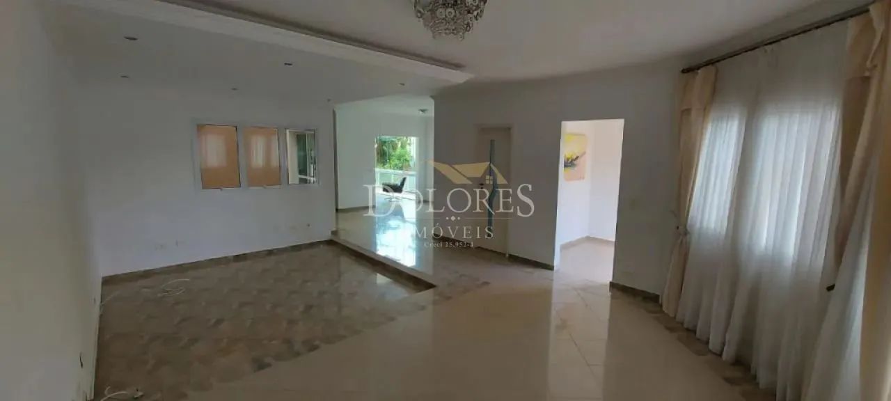 SOBRADO COM 3 DORMITÓRIOS E PISCINA - Foto 2