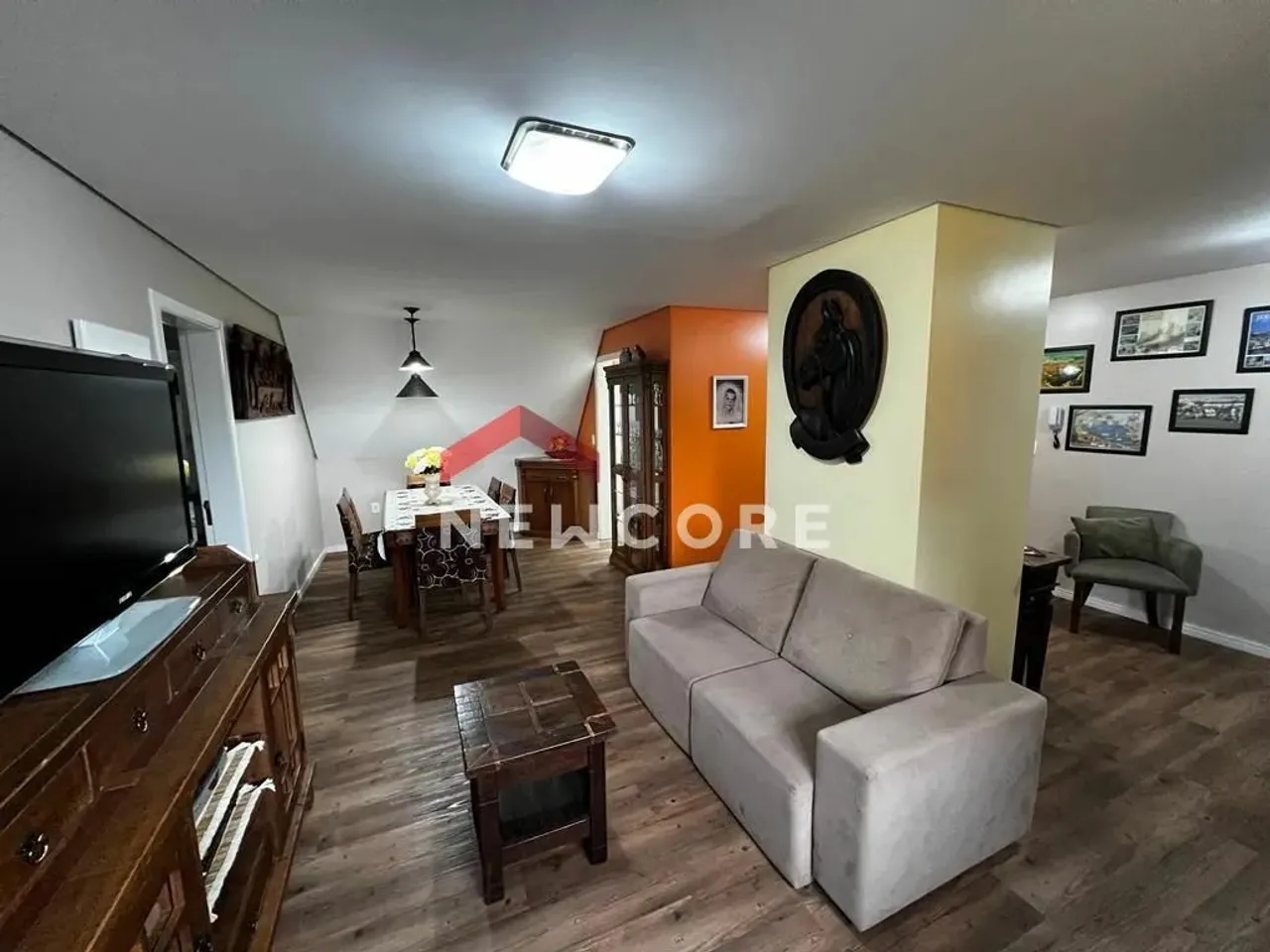 Apartamento em Avenida Borges de Medeiros - Centro - Gramado/RS