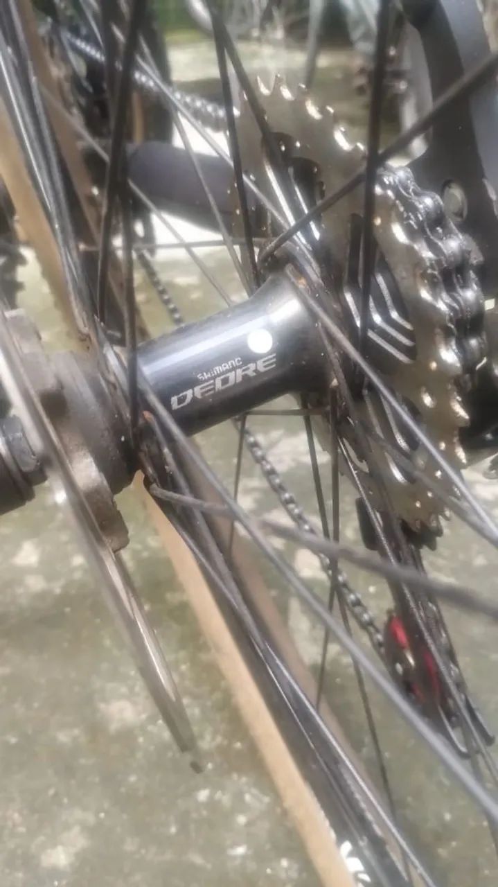 Bicicleta Aro 29 com Câmbio Shimano - Foto 2