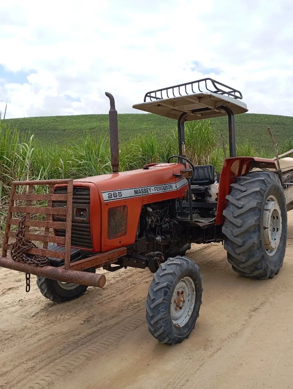 Trator Massey 265, com grade aradora Baldan, ideal para sua atividade no campo  - Foto 2
