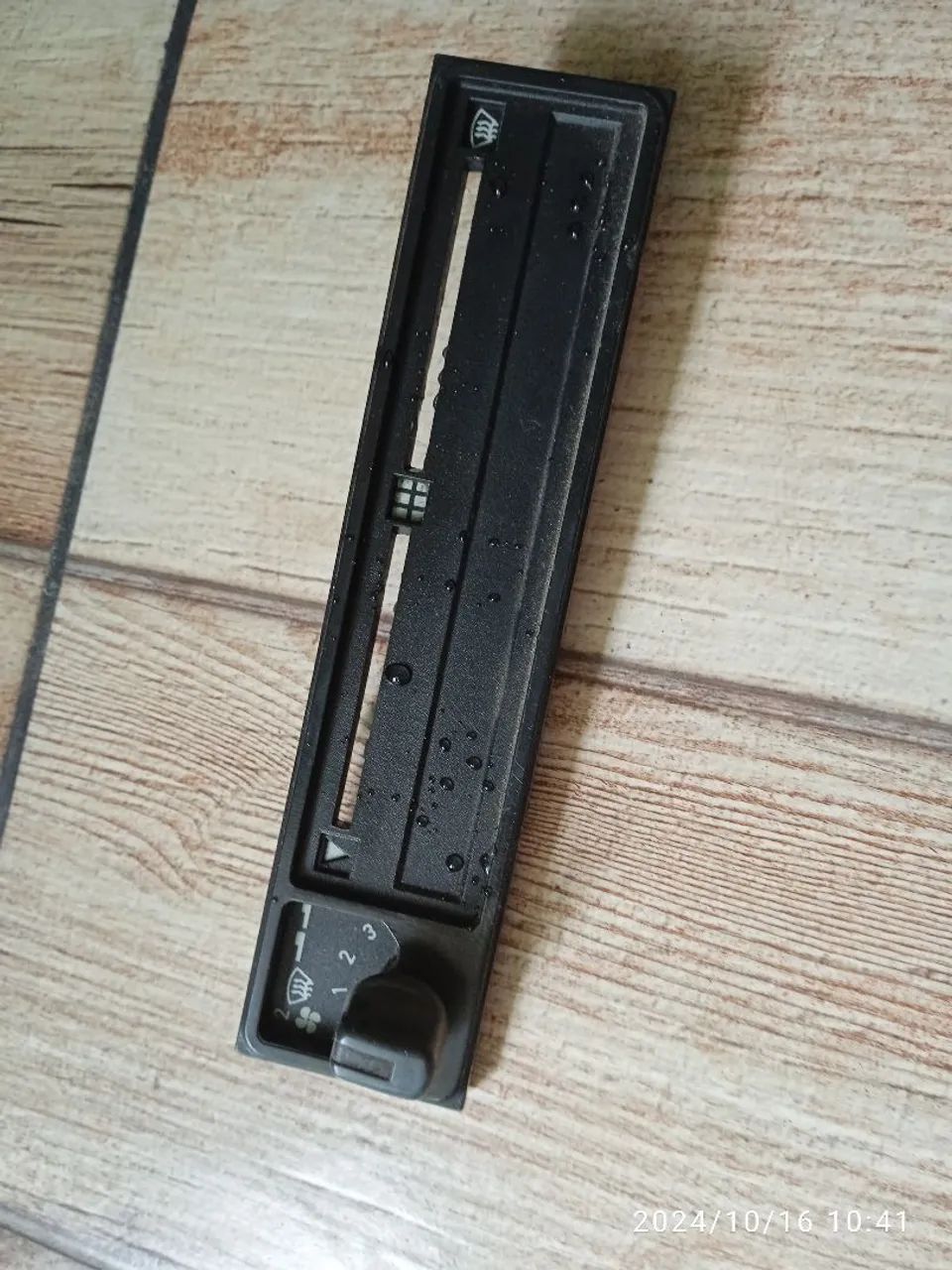 Moldura Comando AR VW Gol/VoyageQuadrado 