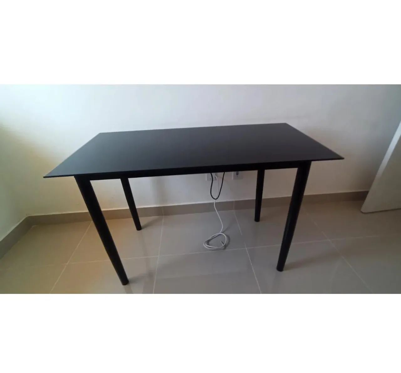 Mesa escrivaninha (1.20x0.60) vidro temperado usada - Foto 2