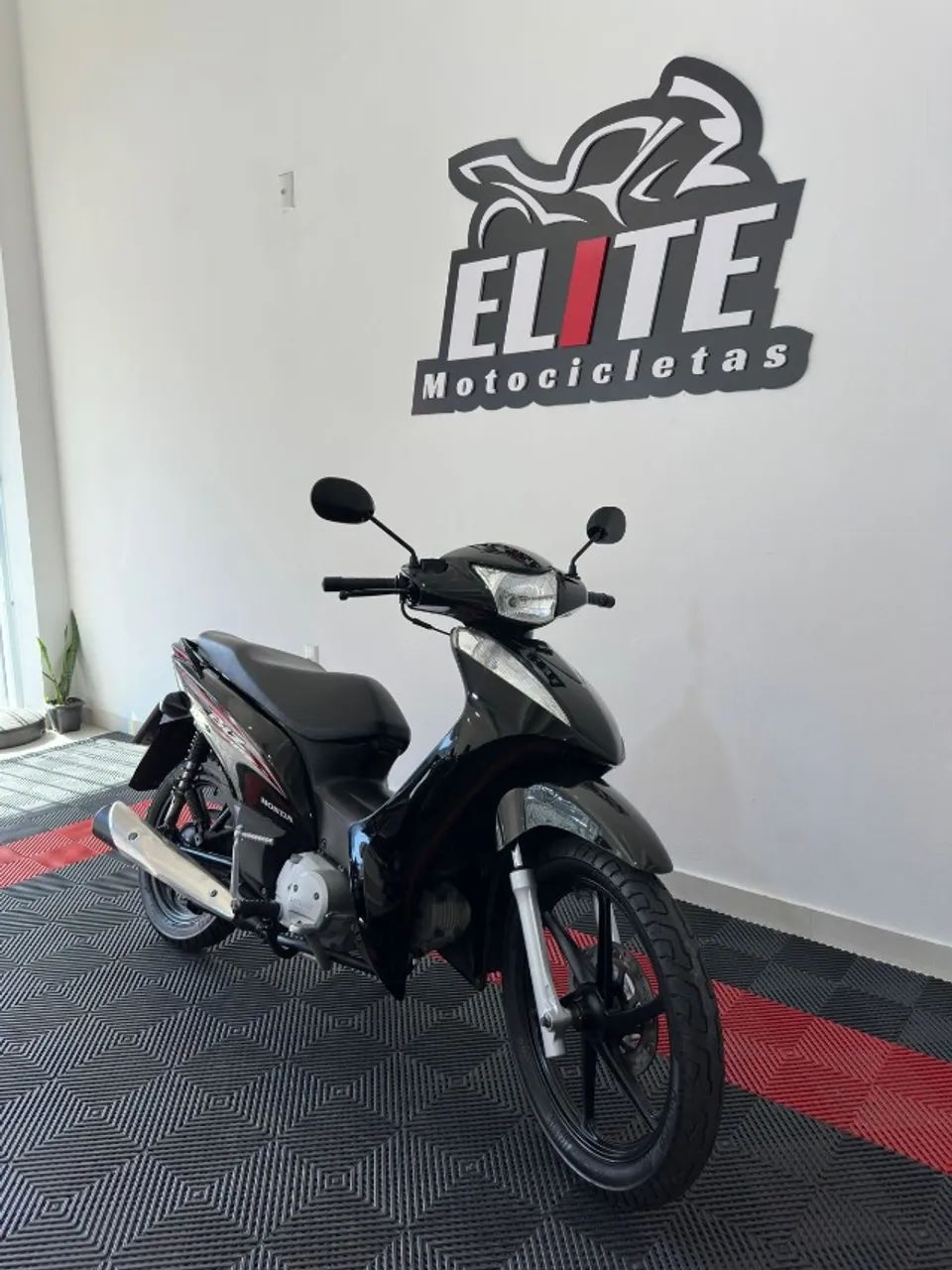Biz 125 EX 2016 Preta  - Foto 5