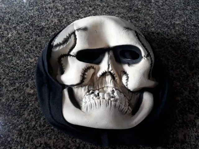 Fantasia Máscara Adulto, Juvenil de Caveira Monstro para Carnaval e ou Holloween - Foto 2