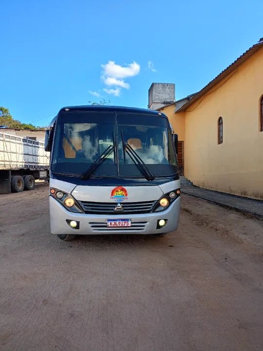 Micro ônibus Comil pia2008 - 2009 R$130.000 - Foto 8