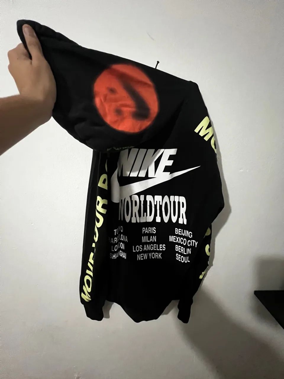Moletom Nike WorldTour Preto