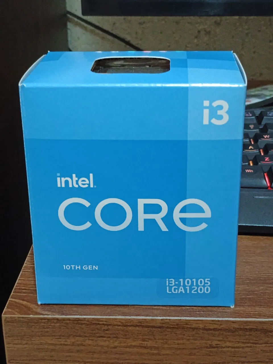 Processador Intel i3 10105 coolerbox(com video integrada)