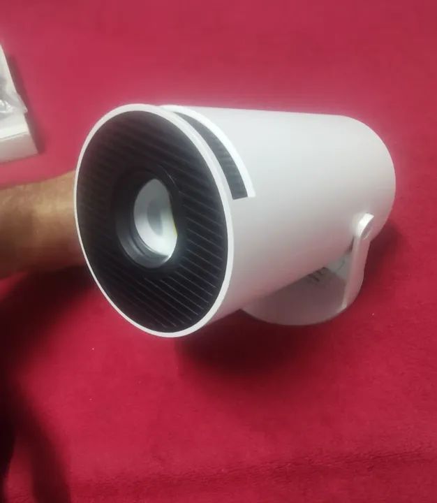 Projetor LED Portátil - NOVO