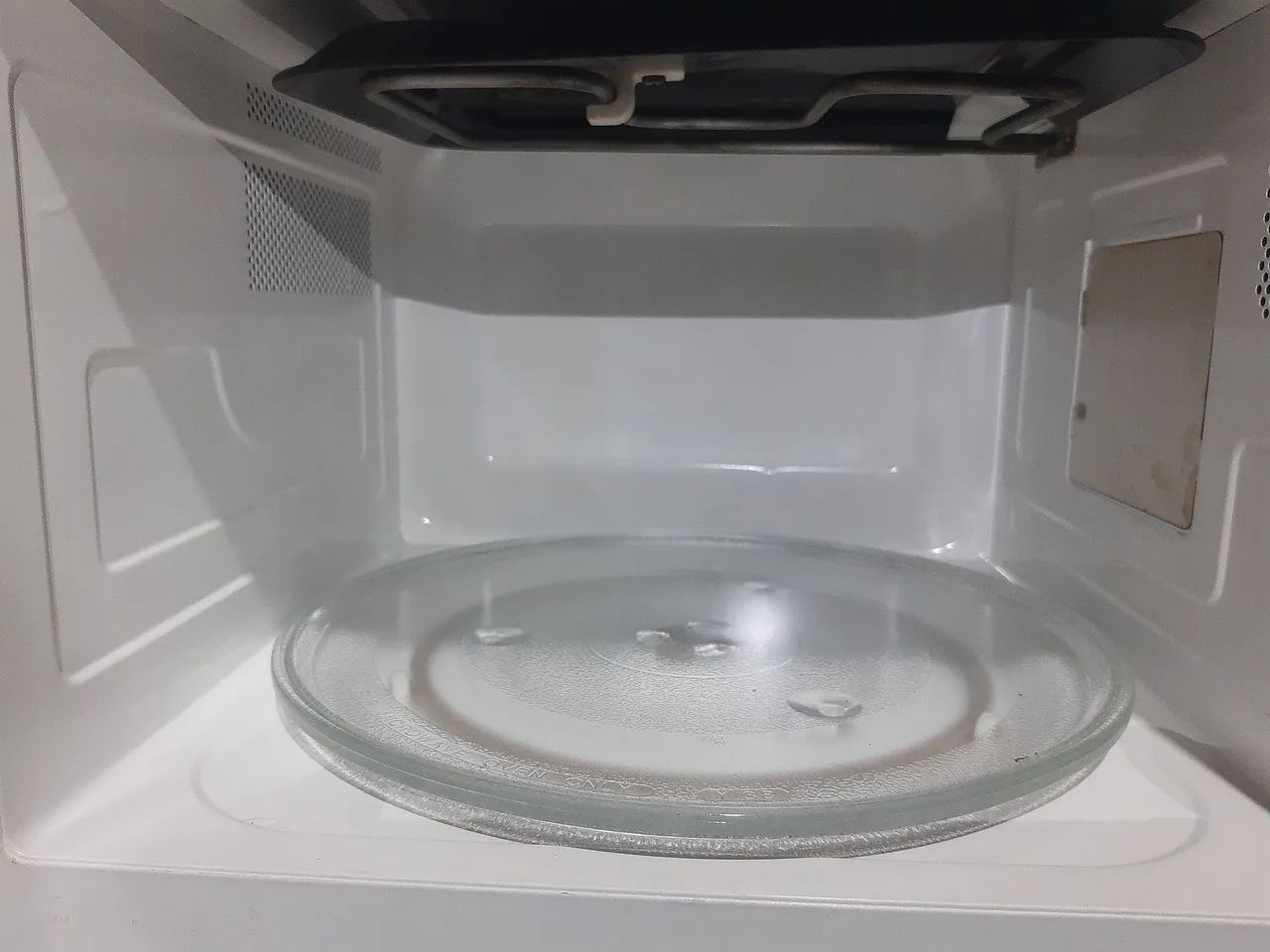 Microondas Midea Grill 30 litros  - Foto 4