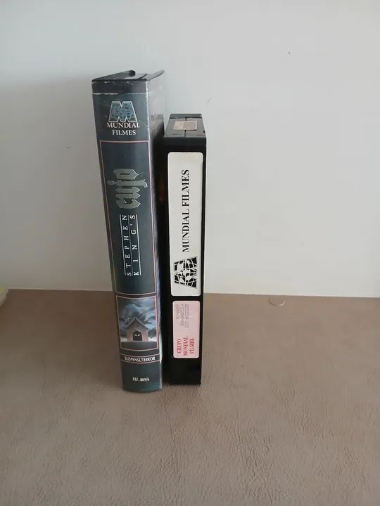 VHS - Stephen King's Cujo - Raridade  - Foto 3