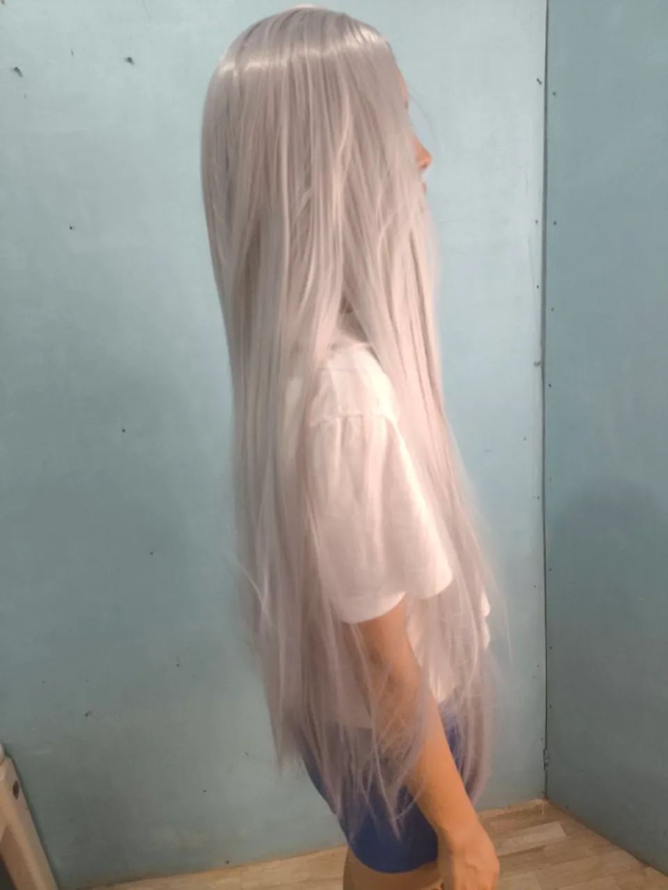 Peruca Longa prateada - Foto 3